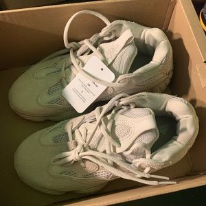 New YEEZY 500 BLUSH